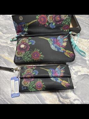 Ay Guey Bag And Wallet! Humming Bird Wristlet Gold Foil Floral Mexican